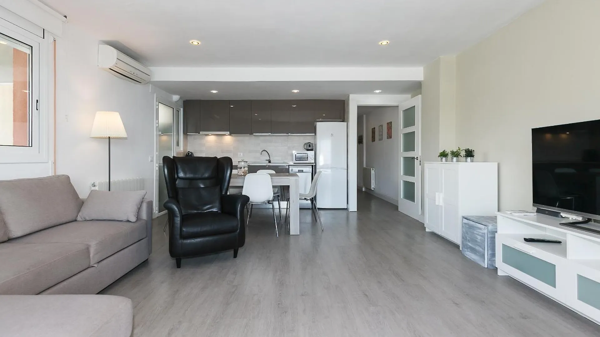 Uhc Sorolla Apartments Superior Salou
